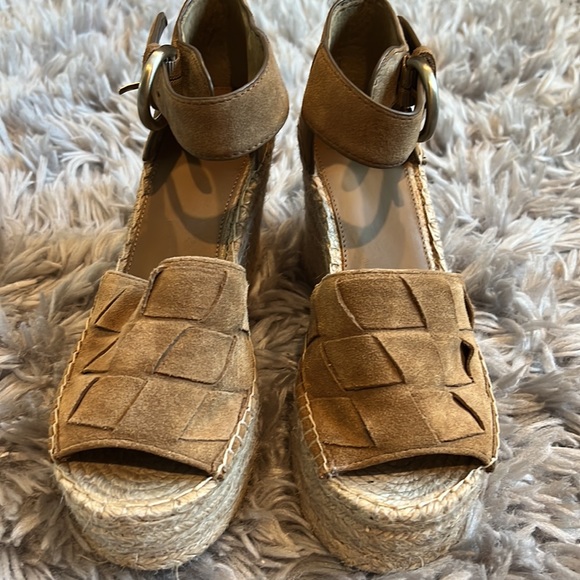 Marc Fisher Wedges size 7 - Picture 3 of 8